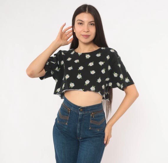 Daisy Print Crop Top 90s Black Floral Tee White Flower Cotton Short Sleeve Cropped Shirt Boxy Fit Summer Grunge Lizsport Vintage Small S