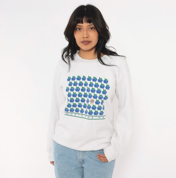Y2K Blueberry Sweatshirt White Blue Green Fruit Graphic Montrose PA Cotton Pullover Muffin Novelty Long Sleeve Cobalt Gildan Top Small S