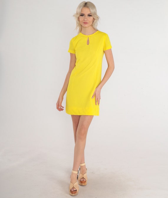 Bright Yellow Dress 60s Mod Mini Dress Keyhole Si… - image 2