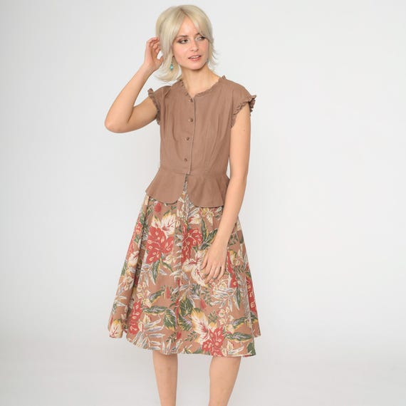 70s Floral Dress Peplum Ruffled Button-Up Vintage 1970s Midi Dress Bohemian Button Up Boho High Waisted Shirtdress Cap Sleeve Retro Small