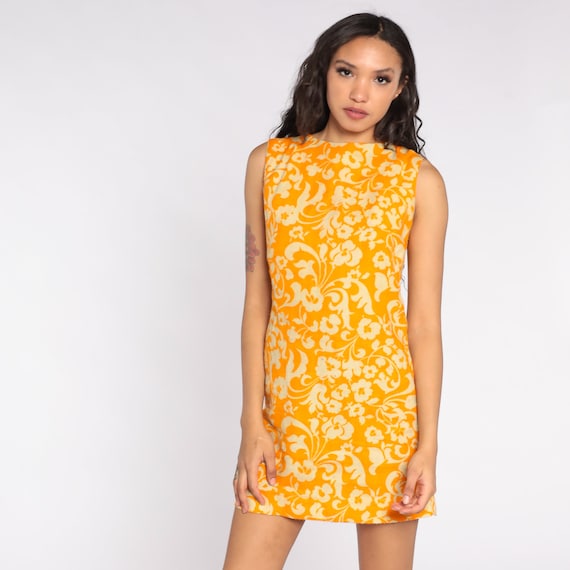 Vintage Mod Mini Dress 60s Orange Floral Shift Dress Flower Print Dress Boho Hippie 1960s Gogo Sixties Minidress Sleeveless Extra Small XS