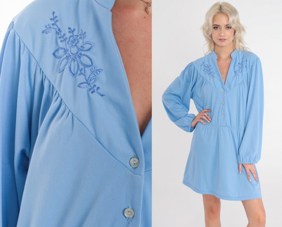 Floral Embroidered Dress 70s Blue Mini Dress V Neck High Waist Long Sleeve Secretary Dress Button Up Lounge Vintage 1970s Extra Large xl