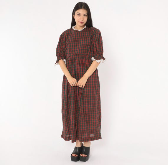 90s Plaid Cottagecore Dress Red Green Tartan Puff Sleeve Eyelet Lace Trim Cotton Prairie Gingham Check Holiday Christmas  Vintage Large L