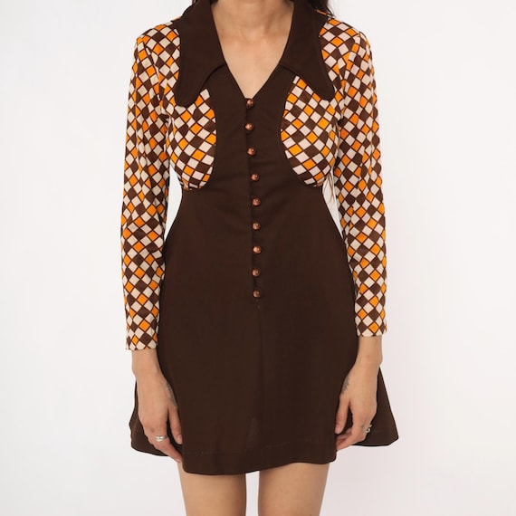 70s Mini Mod Geometric Diamond Pattern Dress Brow… - image 8