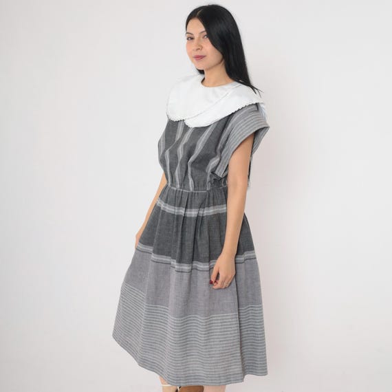 80s Grey Striped Dress White Contrast Puritan Collar Cap Sleeve Midi Dress High Waisted Secretary Dress Vintage 1980s Elastic Waist Medium
