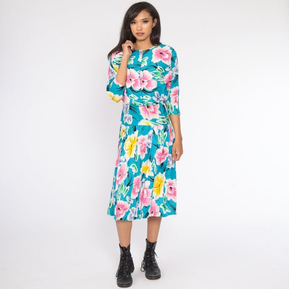 80s Floral Dress Midi Turquoise Blue Tropical Dress Pleated Drop Waist 3/4 Sleeve 1980s Vintage Button Up Summer Small S