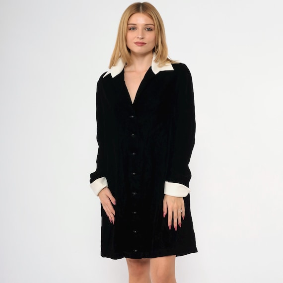 Vintage Black Velvet Dress Dress 90s Victor Costa Deep V Neck Mini Button Up Shirtdress 1990s White Contrast Collar Long Sleeve Party Medium