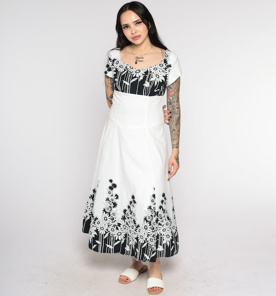 90s Floral Dress Black and White Daisy Print Empire Waist Dress Garden Party Bohemian Vintage Summer Short Sleeve 1990s Monochrome Small S