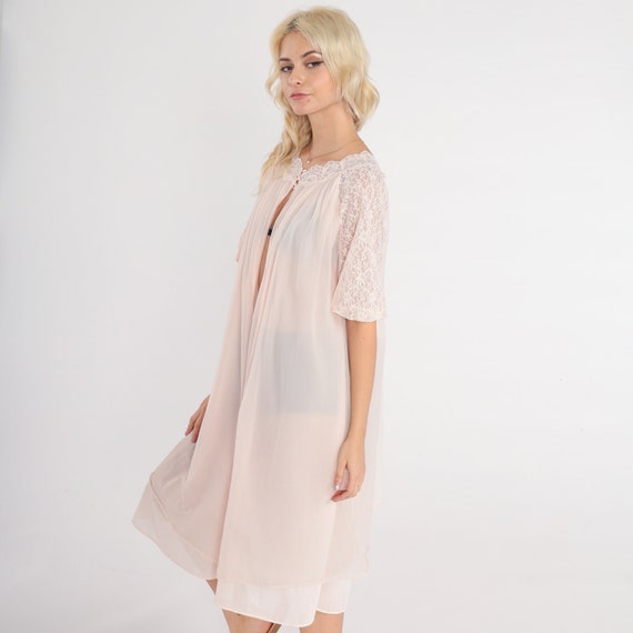 70s Lingerie Robe Baby Pink Lace Long Jacket Nightgow… Gem