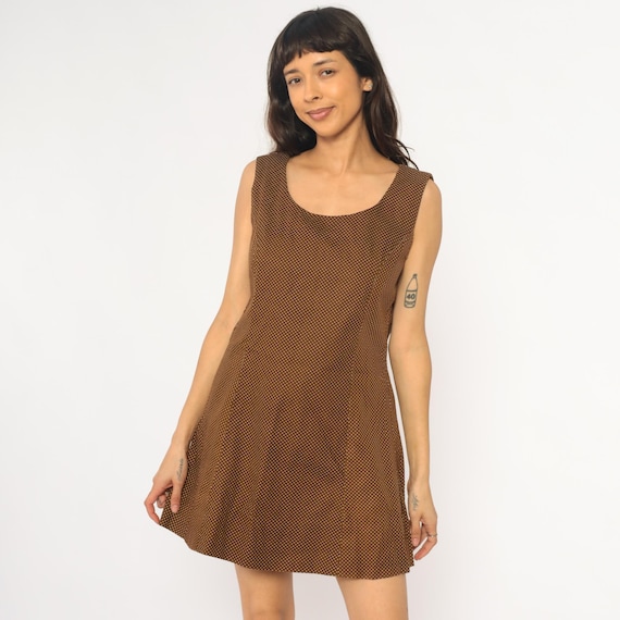 70s Polka Dot Brown White Pin Dot Sleeveless Shift Mini Tank Style Vintage Mod Preppy Classic Summer Casual Sundress Zip Back Medium M