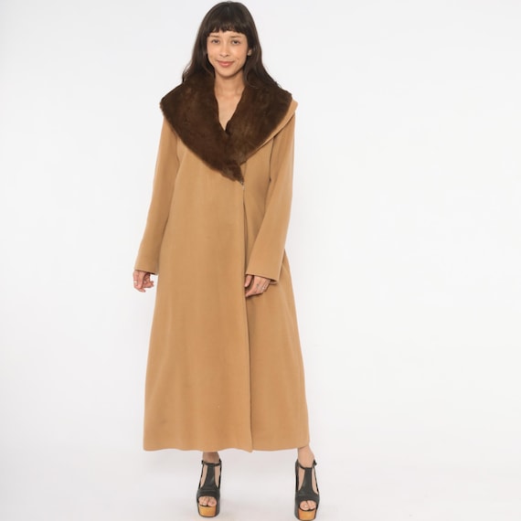 Fur Collar Camel Coat 90s Spiegel Wool Cashmere Blend Tan Full Length Maxi Snap Front Long Sleeve Brown Shawl Winter Vintage Women Medium M