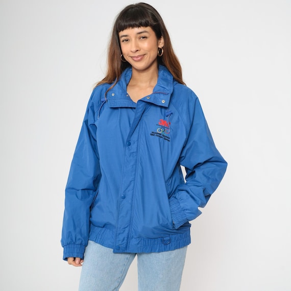 Vintage Blue Hooded Windbreaker Jacket 90s 3M Worldwide Sponsor Embroidered Sports Nylon Zip Up 1990s Lightweight Hoodie Medium M