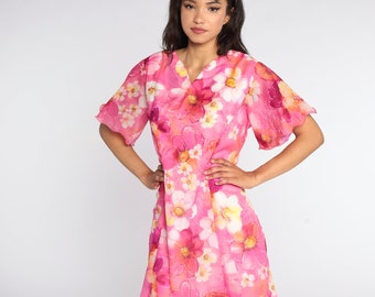 Floral Mini Dress 70s Pink Dress Boho Shift 1970s Flutter Sleeve Dress Lettuce Edge Hem Vintage Bohemian Mod Garden Party Minidress Large 12