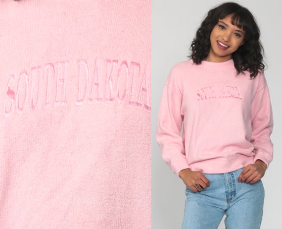 South Dakota Sweatshirt Pink Shirt Graphic Sweatshirt Travel Slouchy Tourist City 90s Pastel Sweatshirt Vintage Baby pink Small