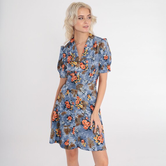 Floral Babydoll Dress 70s Mini Dress Puff Sleeve Blue Flower Print Collared V Neck Party Empire Waist Seventies Retro Vintage 1970s Small S
