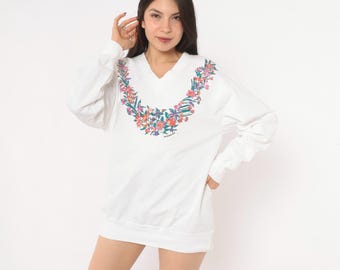 Floral Sweatshirt 90s White V Neck Pink Purple Teal Flower Graphic Souvenir Long Sleeve Boxy Cottagecore Grandma Lounge Comfy Top Medium M