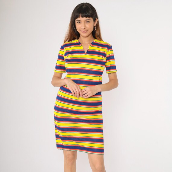 Vintage 70s Striped Knit Mod Dress Mini Short Sleeve Notched Neck Sheath 1970s Colorful Retro Yellow Blue Red Minidress Small Medium