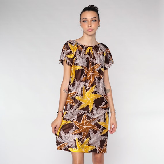 Leaf Print Dress 70s Mini Dress Brown Tent Lounge Retro Hippie Short Sleeve Loose Flowy Boho Dress Seventies Trapeze Vintage 1970s Small S