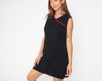 Asian Style Dress 90s Black Floral Embossed Mini Dress Party Sleeveless Cheongsam Mandarin Collar Sheath Vintage 1990s Large Petite