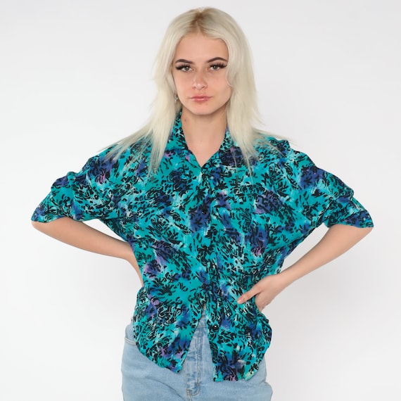 Abstract Button Up Shirt 90s Blue Purple Watercolor Pattern 3/4 Sleeve Collared Blouse Grunge Top Saved By The Bell Vintage 1990s Medium M