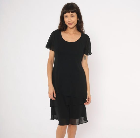 90s Tiered Chiffon Dress Black Flutter Sleeve Scoop Neck Layered Hem Evening Cocktail Party Sheer Sleeves Frock Pullover Vintage Medium M