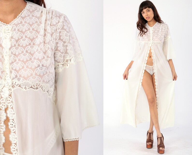 Long White Robe Lingerie Jacket 70s LACE Kimono Robe Maxi Lingerie Nylon Peignoir Bridal 1970s Empire Vintage Small Medium Large