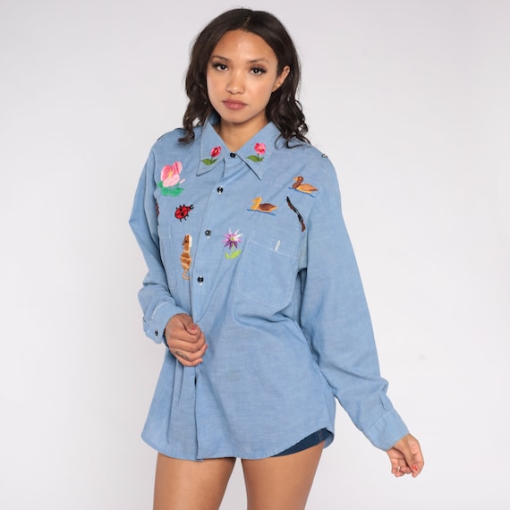 Embroidered Chambray Shirt 70s Floral Button Up Top Flower Ladybug Duck Dog Animal Bird Embroidery Blouse Blue Hippie Vintage 1970s Large xl