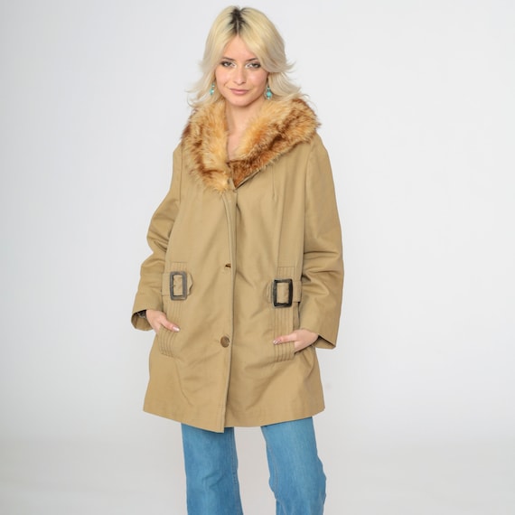 Vintage 70s Tan Jacket Fur Collar Buckle Accents Utilitarian Safari Jacket 1970s Retro Khaki Trench Jacket Winter Jacket Large L
