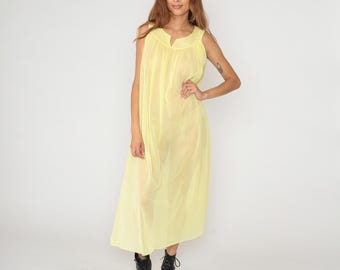 70s Yellow Nightie Slip Dress V Neck Flowing Prairie Cottagecore Summer Vintage Pale Lemon Hippie Beach Romantic Loungewear Medium M