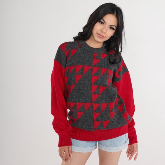 80s Geometric Sweater Wool Knit Pullover Sweater Red Grey Retro Crewneck Jumper Triangle Print Vintage 1980s Pringle of Scotland Mens Medium