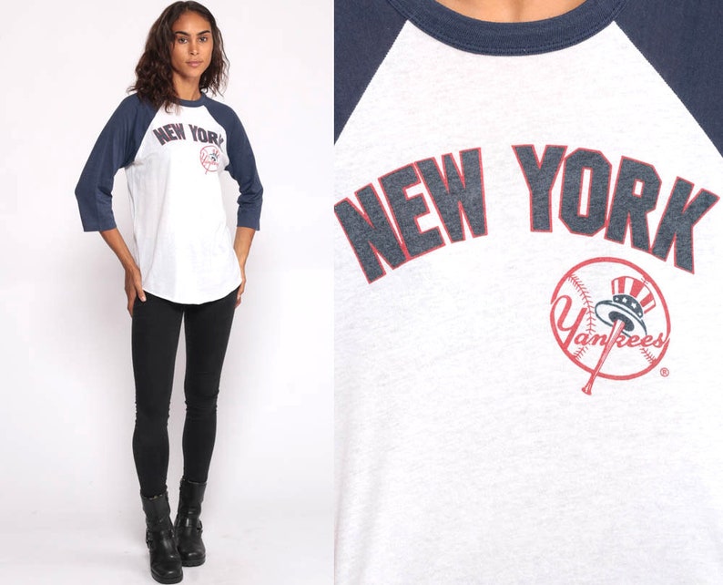 female yankees shirt