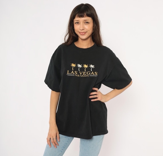 Las Vegas Embroidered Tee 90s Black Souvenir Shirt Gold Silver Palm Tree Cotton Tourist Top Nevada Travel Vintage Mens Extra Large XL