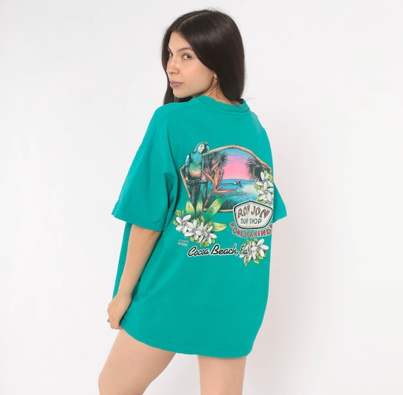 Ron Jon Surf Shop Tee Teal Tropical Parrot Graphic Cotton Cocoa Beach Florida Short Sleeve Aqua Turquoise Vacation Souvenir Shirt Medium M