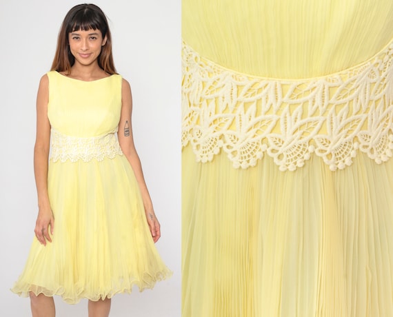 60s Party Dress Yellow Lace Trim Cocktail Dress Sleeveless Midi High Waist Pleated Boatneck Sixties Prom Formal Vintage 1960s Small S