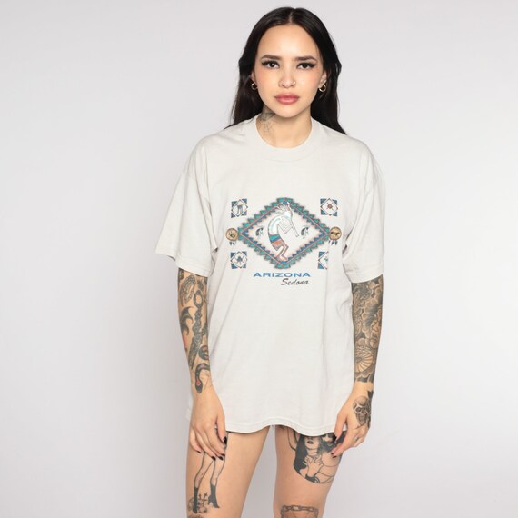 Sedona Arizona T Shirt Y2K Kokopelli Tshirt Beige Graphic Tee Native American Animal Print Retro Tourist Tee Southwestern T-Shirt 00s Large