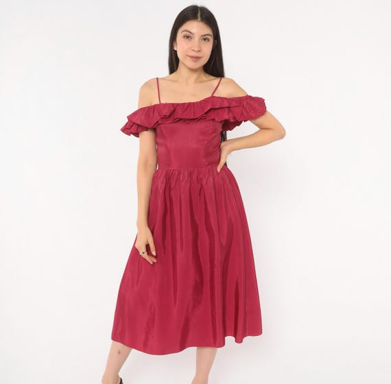 Raspberry Ruffle Off Shoulder Dress 80s Cold Shoulder Midi Wine Gathered Skirt Fit Flare Feminine Party Frock Burgundy Vintage Extra Small