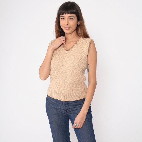 Tan Sweater Vest 70s Diamond Knit Tank Top Sleeveless Pullover V Neck Textured Ringer Retro Preppy Knitwear Plain Vintage 1970s Small S
