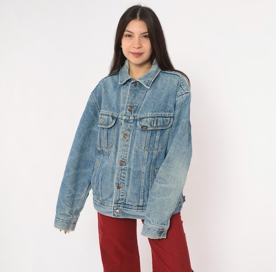 90s Lee Denim Jacket Light Wash Blue Jean Trucker Button Front Cotton Chest Pocket Faded Grunge Western Coat Unisex Womens Vintage Medium M