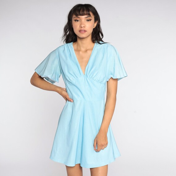 70s Mini Dress Shimmery Baby Blue Babydoll Mini Dress Flutter Sleeve Dress Boho 1970s Bohemian Party Empire Waist Vintage Medium