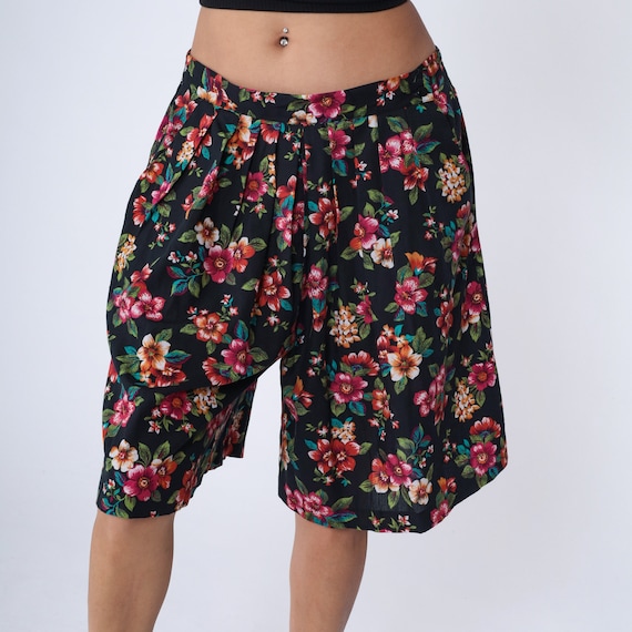 90s Shorts Black Floral Print Baggy Pleated Shorts Boho High Waisted Wide Leg Bermuda Shorts Tropical Botanical 1990s Vintage Large L