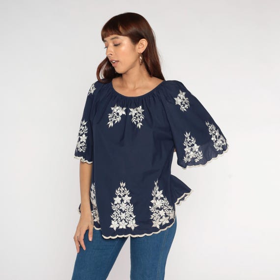 Embroidered Peasant Blouse 80s Navy Blue White Floral Embroidery Scalloped Hem Bell Sleeves Boho  Cottagecore Folk Prairie Cute Medium L 12