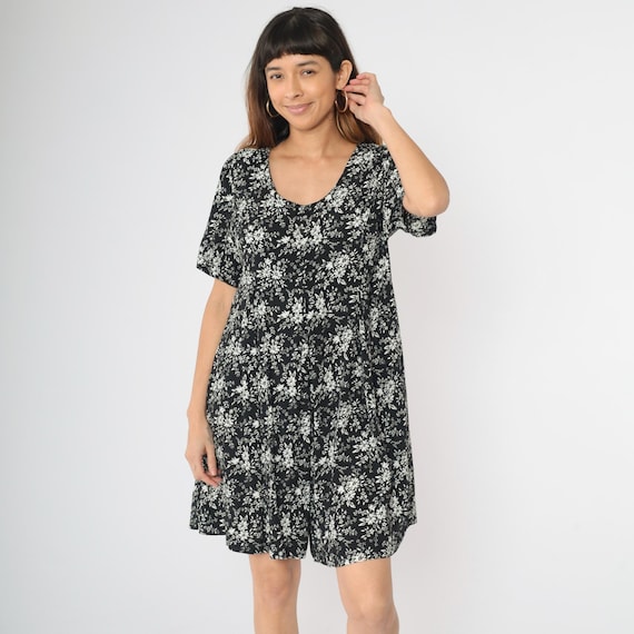 Vintage Black Floral Romper 90s Grunge Mini Playsuit Scoop Neck Pleated Wide Leg 1990s Boho Rayon Short Sleeve Summer Retro Medium Large