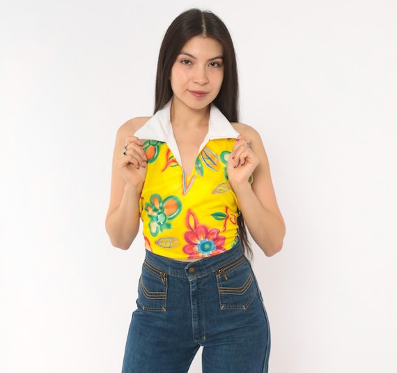 90s Floral Halter Top Yellow Backless Tie Back Collared Polo Open Back Tropical Flower Summer Shirt V Neck White Collar Colorful Large L