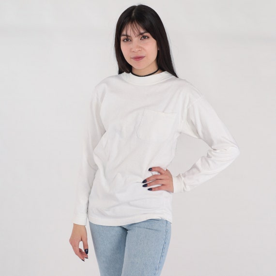Plain White T-Shirt 90s Long Sleeve Pocket Tee Cotton Shirt Retro Plain Crewneck Blank Solid Layering Top Minimalist Vintage 1990s Medium M