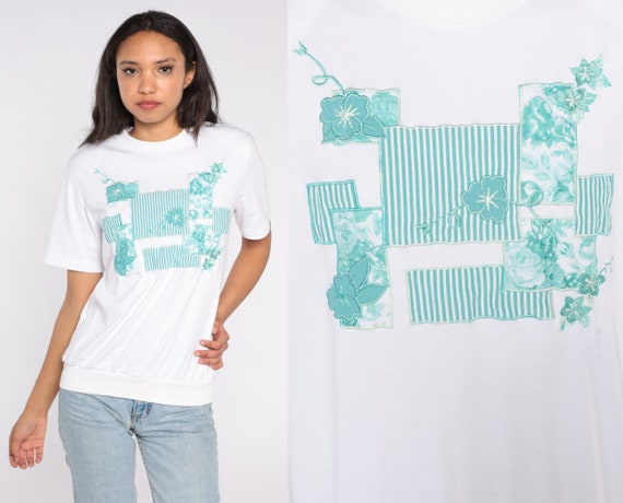 80s Floral Shirt White Top Flower Print Slouchy Tshirt Graphic Blouse Green Embroidered Tshirt Short Sleeve T Shirt 1980s Vintage Small S