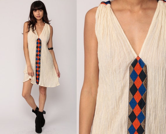 Cotton Gauze Dress Bohemian Mini 70s EMBROIDERED Ethnic Festival Hippie Boho Tunic V Neck Vintage Cream Sleeveless Sundress Medium Large