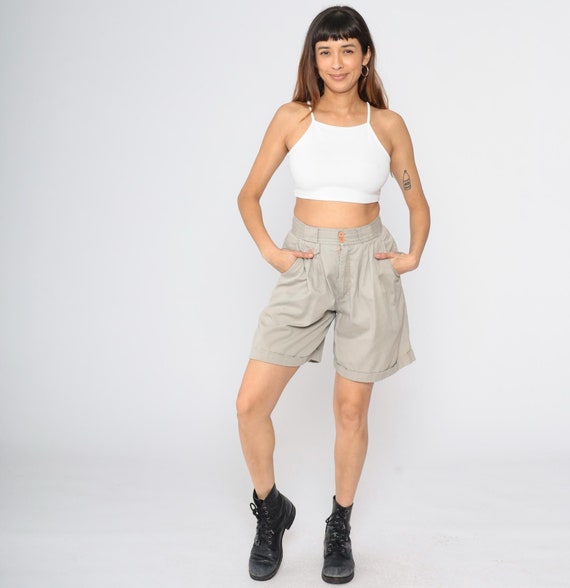 90s Khaki Shorts Pleated Trouser Shorts Tan Shorts Baggy High Waisted Shorts Vintage 1990s Small
