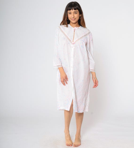 Vintage 80s Floral Button Up Nightgown Pastel Lace Trim Yoke Bow Details Midi White Pajama Dress 1980s Long Sleeve Nightie Baby Pink Large L