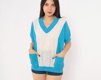 80s Blue Eyelet Top White Floral Cutwork V Neck Boxy Blouse Patch Pockets Color Block Cottagecore Summer Shirt Turquoise Vintage Medium M