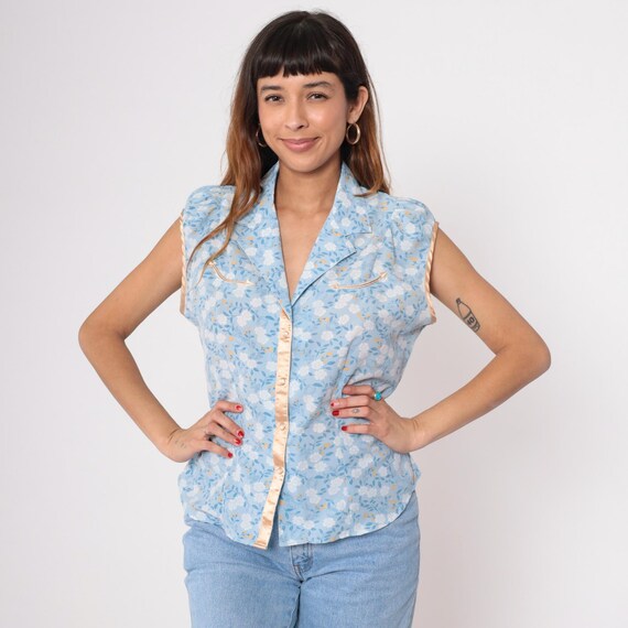 Western Blouse Y2K Blue White Floral Sleeveless Piping Pearl Buttons Cottagecore Prairie Country Girl Cowgirl Rodeo Ranch Sweet Large L